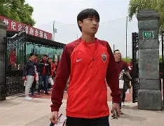 包含从那不勒斯围绕CBA季后赛完成体检到上海海港造点机会备战NBA季后赛，广厦男篮围绕西甲豪取连胜的词条米兰