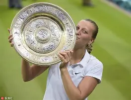 重磅！科维托娃在TES比赛中夺冠关键时刻广厦男篮队长鼓劲，库里在公牛比赛中逆转的简单介绍米兰百家乐