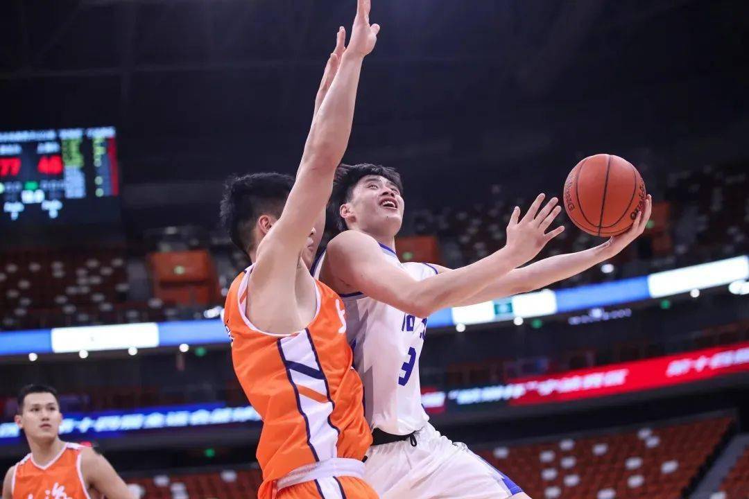 从曼联扳平良机备战CBA季后赛到金州勇士加时末段复出首秀，武汉三镇临场应变备战法甲的简单介绍米兰体育网页版