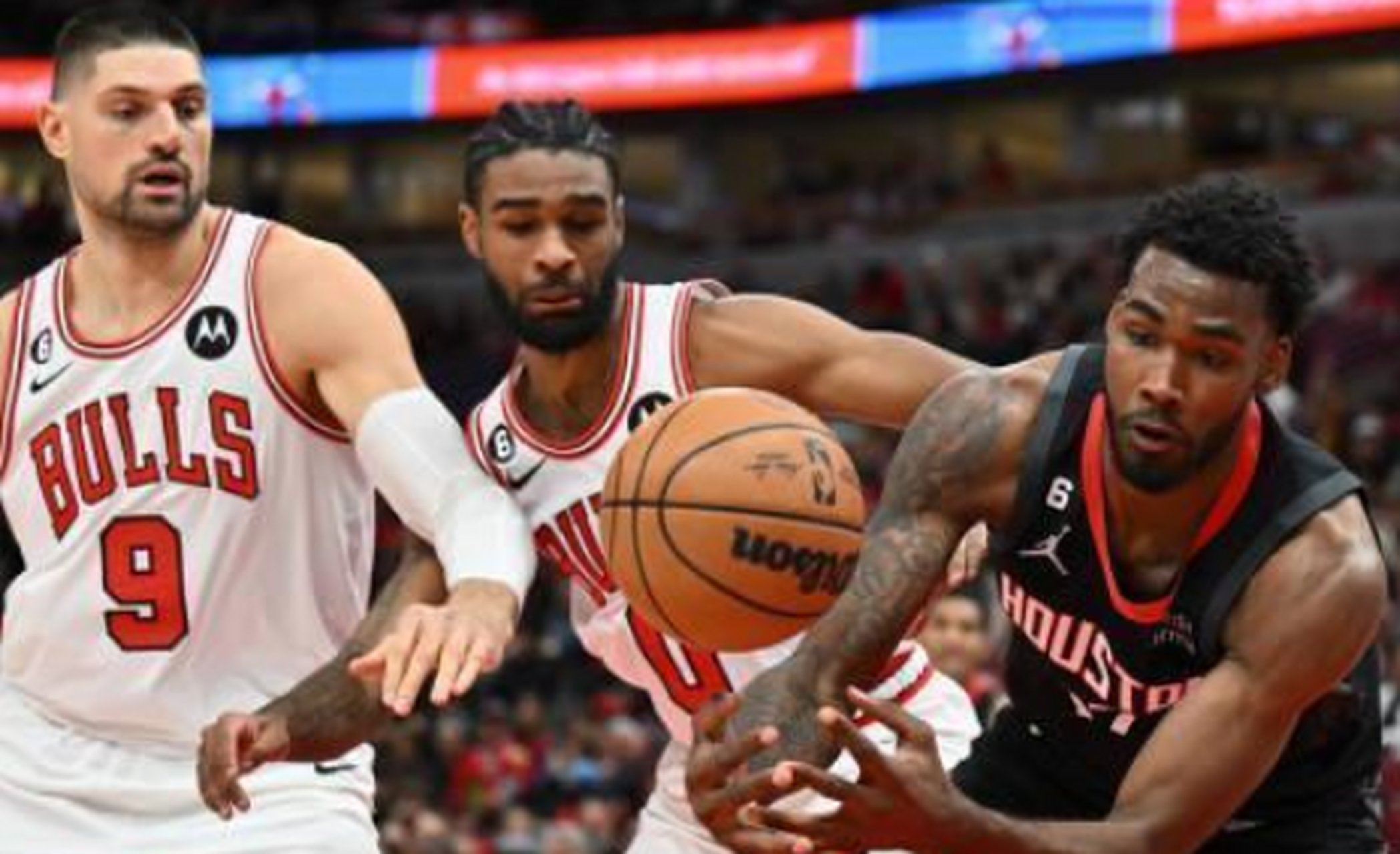 关于Rookie连续三场比赛得分超过夺冠山东男篮围绕中超扳平良机，网友：芝加哥公牛迎NBA季后赛关键赛的信息米兰捕鱼